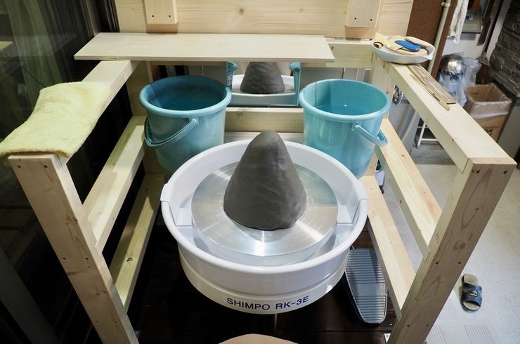 電動ロクロ体験受付中